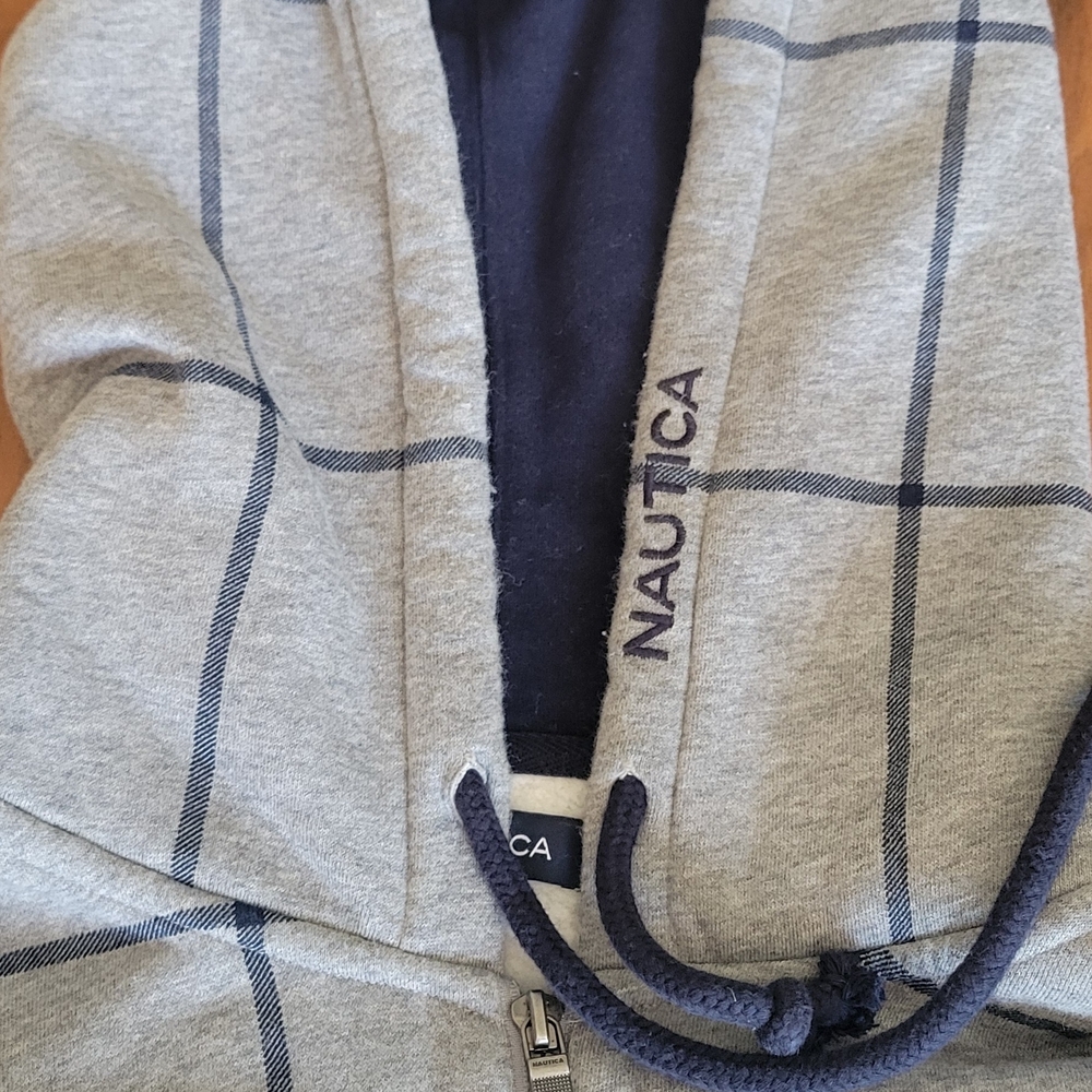 Nautica Men's Gray Hoodie Sweater - Picture 5 of 7